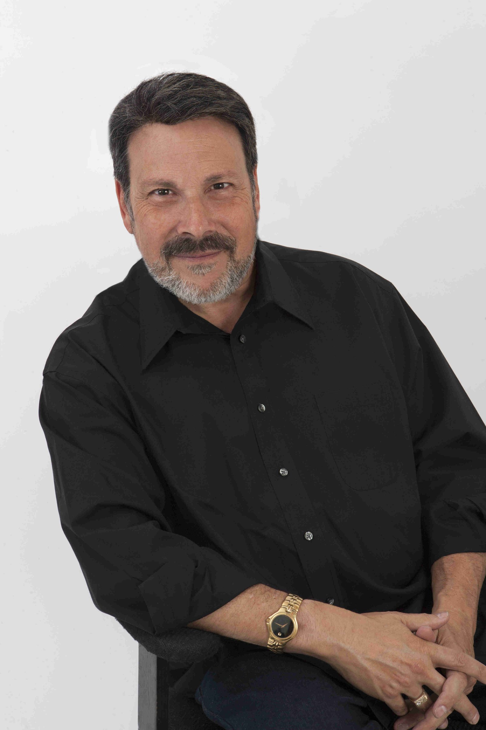 Ron Stark Joins Optical Zonu Corporation